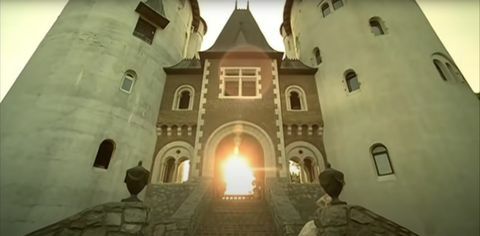 Castle Gwynn, som det visas i Taylor Swifts musikvideo "kärlekshistoria"