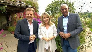 Hem under hammaren - Martin Roberts, Lucy Alexander och Dion Dublin