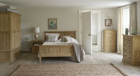 Ekmöbler Land Coastal French-Washed Solid Oak 4ft 6