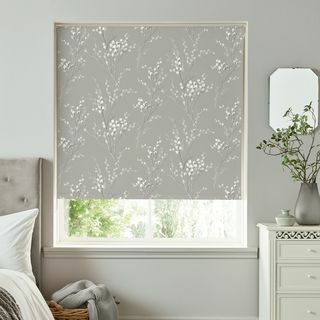 Laura Ashley Pussy Willow Blackout Rullgardin