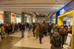 Ryssland-Ukraina-kriget: Shoppers panik köp när IKEA stänger butiker