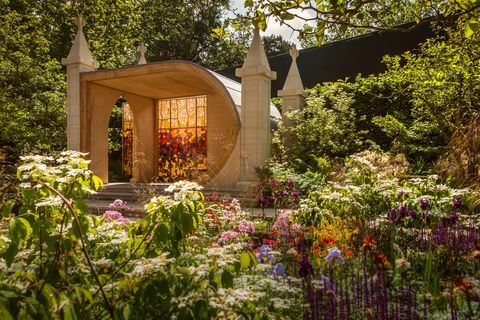 en showträdgård på rhs chelsea blommeshow, guds eget län en trädgård för yorkshire, designad av matthew wilson