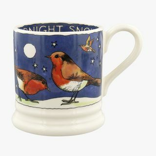 Robins In the Snow 1/2 Pint Mugg