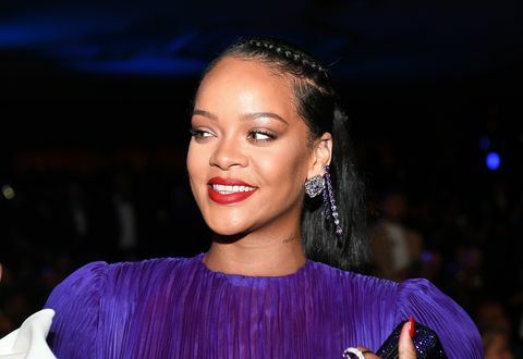 Pasadena, Kalifornien 22 februari, Rihanna deltar i 51: a naacp-bildutmärkelsen, presenterad av bet, kl. Pasadena Civic Auditorium den 22 februari 2020 i Pasadena, Kalifornien Foto av Paras Griffingetty Images för vad