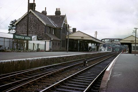 tavistock norra tågstationen, fotograferad den 4 maj 1968