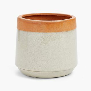 Medium Terracotta Reactive Planter