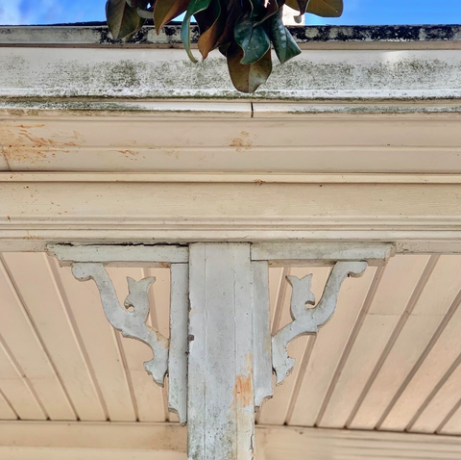 detalj av en verandafäste