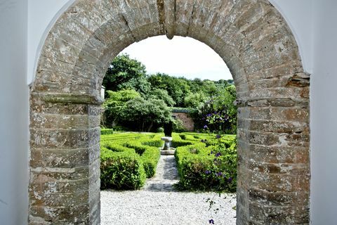 Ranscombe Manor, herrgård med åtta sovrum med trädgårdslaze till salu i Kingsbridge, Devon