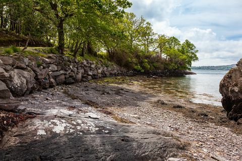 glengarriff castle till salu i irland