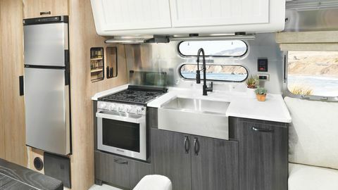 airstream x keramik ladugård