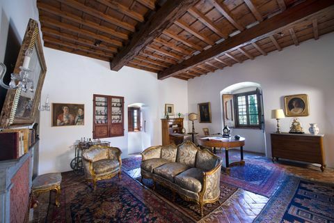 Michelangelo - Toscana - villa - vardagsrum - Handsome Properties International