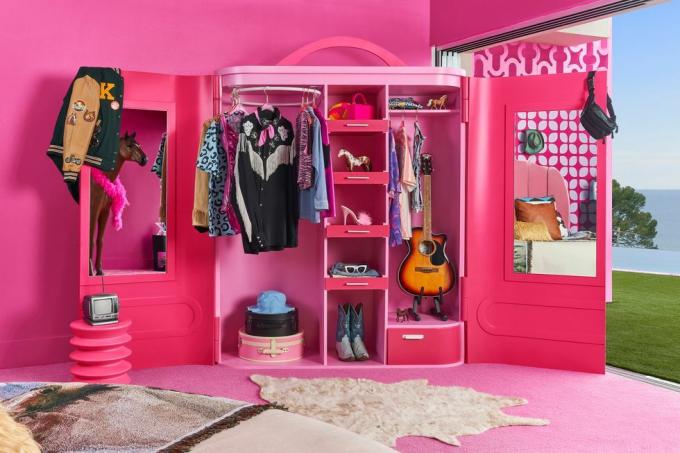 du kan boka Barbies Malibu Dreamhouse på airbnb