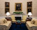 Joe Bidens Oval Office: The New President's Office Featured Decor Används av Bill Clinton, Donald Trump och George W. buske