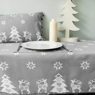 Tessa Silver Grey Reindeer Christmas Duk