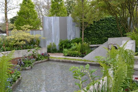 RHS Chelsea Flower Show Gardens - Wasteland-projektet av Kate Gould