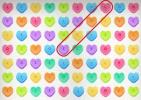 Dessa persienner med godishjärtat har ordet "kärlek" på sig. Kan du upptäcka det?