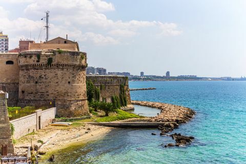 italien apulia taranto aragonese slott