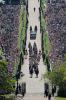 Yui Mok delar berättelsen bakom "Prinsessan Dianas utsikt" över huvudet Royal Wedding Photo