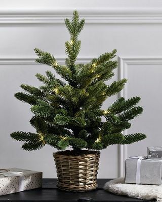 Pre-Lit Christmas Tree in Willow Basket - 1.5ft